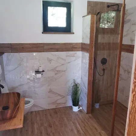 Zagroda Pod Gontem Kopalino Rom bilde