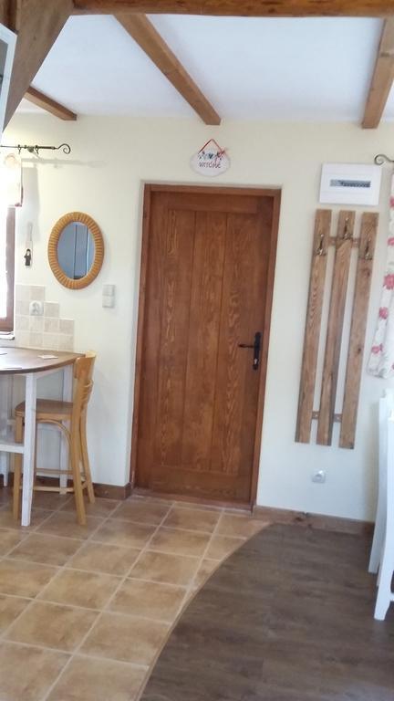 Zagroda Pod Gontem Ferienhaus *